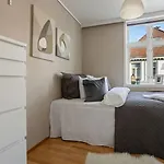 3br In Charming Nygardsoyden Берген