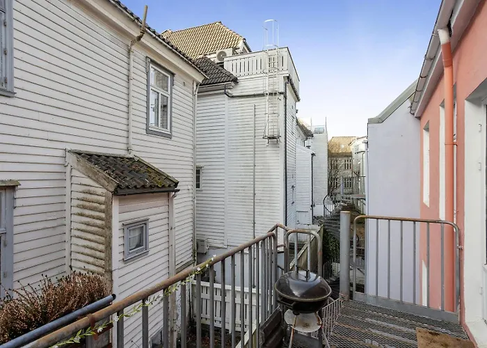 3br In Charming Nygårdsøyden