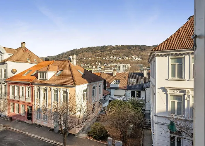 3br In Charming Nygardsoyden * Bergen