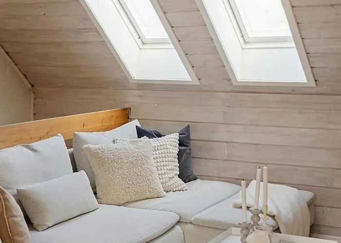 3br In Charming Nygårdsøyden Leilighet Bergen