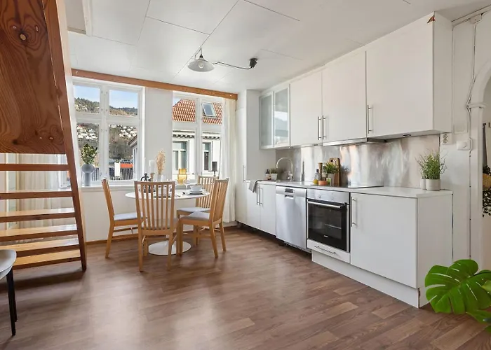 3br In Charming Nygårdsøyden *